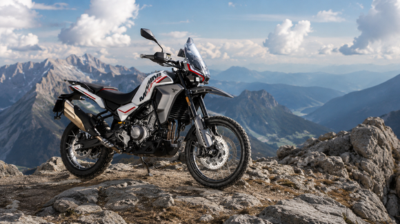 Moto Morini Alltrhike 450 vs CFMoto 450MT: la batalla trail A2 definitiva para viajar